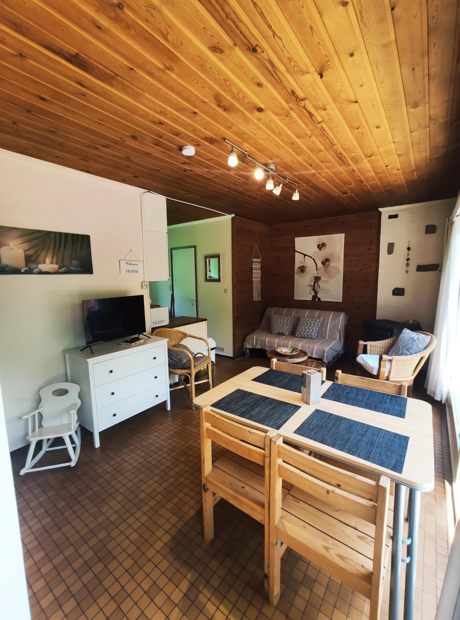 Au Bois Charmant Waulsort 部屋 写真